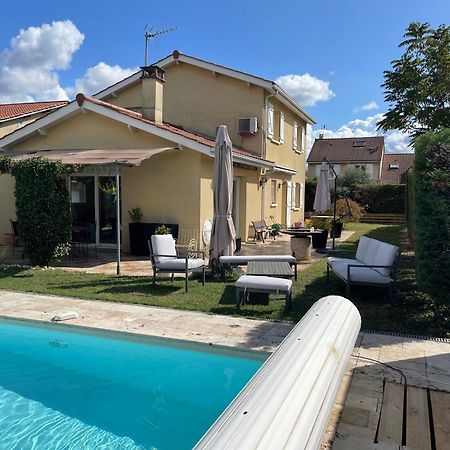 Villa Individuelle - シャシウ エクステリア 写真